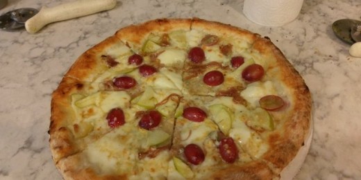 Fruit & Cheese Pizza